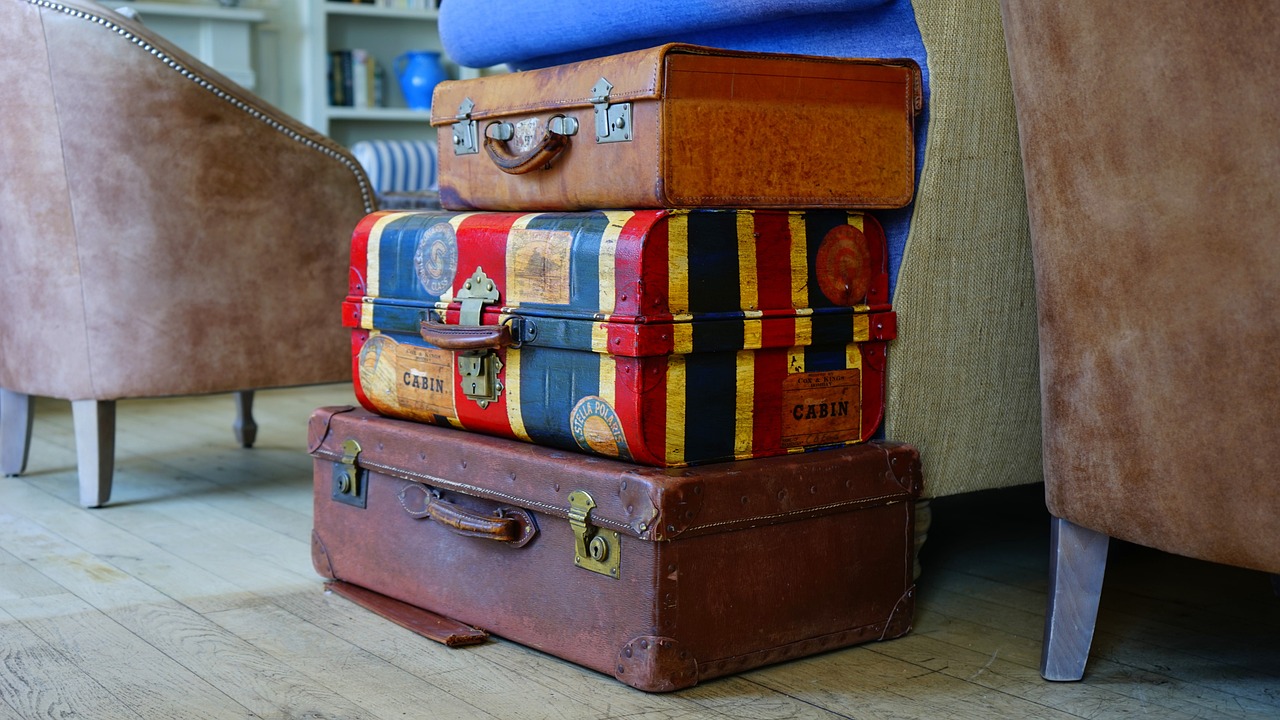 Upcycling Old Suitcases into DIY Home Decor